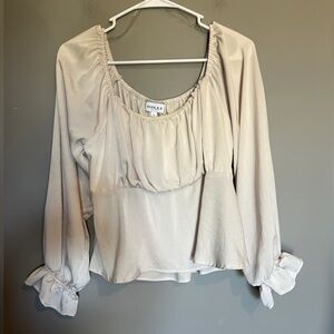 Gilli Blouse Size Medium